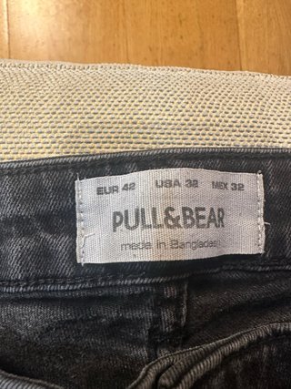 Pantalón vaquero gris