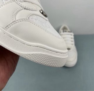 Zapatillas Gucci Blancas y Doradas