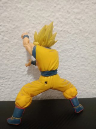 Figura Goku Super Saiyan