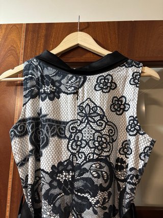 Vestido encaje negro y blanco