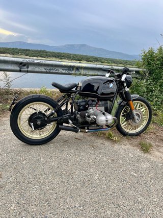 BMW R100