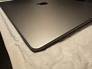 Pantalla Macbook Pro 16 A2485 DEFECTO CONFIRMADO