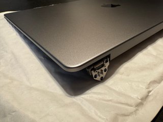 Pantalla Macbook Pro 16 A2485 DEFECTO CONFIRMADO