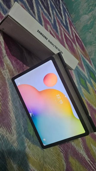 Samsung Galaxy Tab S6 Lite