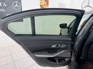 BMW 330e 292cv 2020 M SPORT BLACK SHADOW LINE