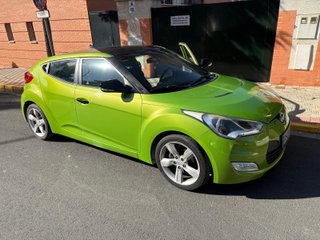 Hyundai Veloster 2013