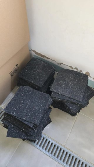 176 Plots Suelo Elevado JOUPLAST + Almohadillas