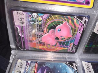 Carta Pokémon Mew V - Golpe Fusión