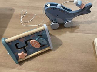Juguetes de madera para bebés