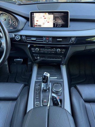 BMW X5 40e M performance