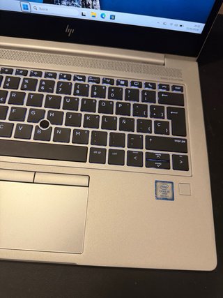 Portátil HP i5