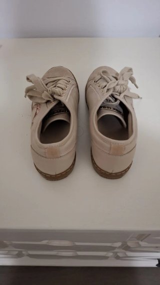 Guess Scarpe Beige/Marrone Donna