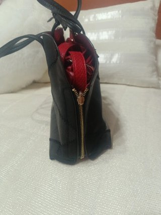 Bolso reversible Desigual negro y rojo