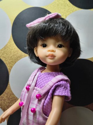 MUÑECA PAOLA REINA