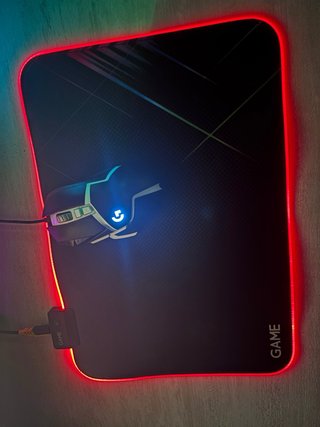 Alfombrilla Gaming LED tienda GAME
