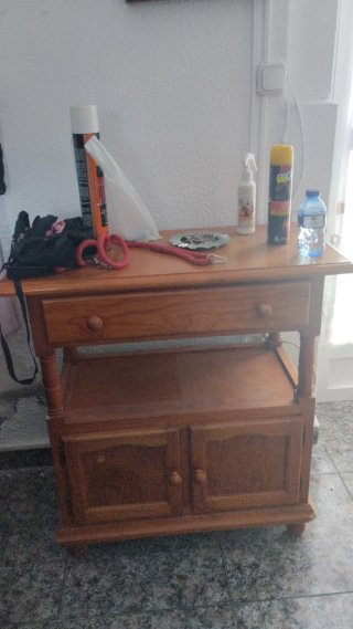 Mueble TV madera maciza