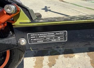 Patinete Eléctrico Verde