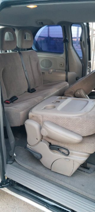 Chrysler Grand Voyager 2004 vendo cambiao