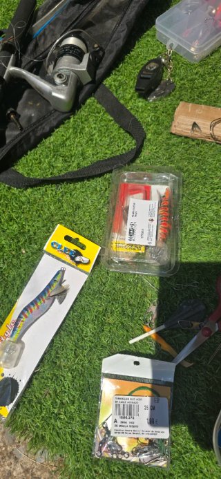 Banco de pesca con accesorios