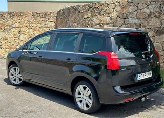 Peugeot 5008 2016
