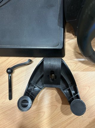 Volante y Pedales Thrustmaster T150 Pro
