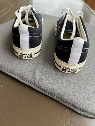 Converse x CDG Play One Star Negras