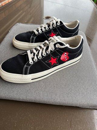 Converse x CDG Play One Star Negras