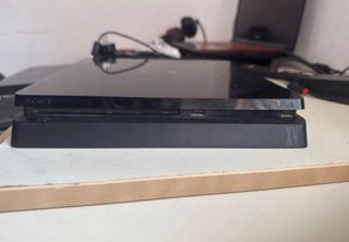 PS4 1TB Final Fantasy XV Edición Limitada
