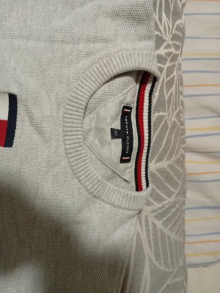 Jersey Tommy Hilfiger Niño Gris y Rojo Talla 152