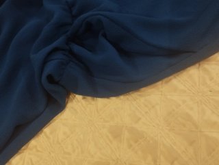 Mono azul elegante