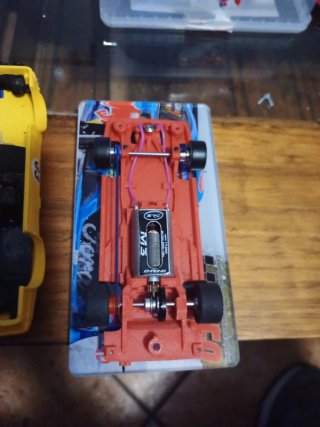 Audi Quattro Slot Amarillo