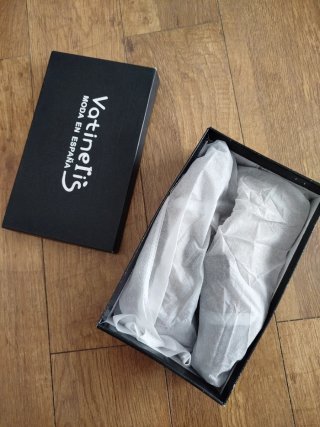 Zapatos Vatineris piel confort Nuevos – Talla 39