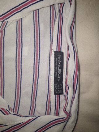 Camisa Bershka rayas rojas y azul marino