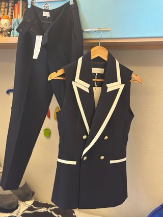 Traje Zara chaleco y pantalón azul