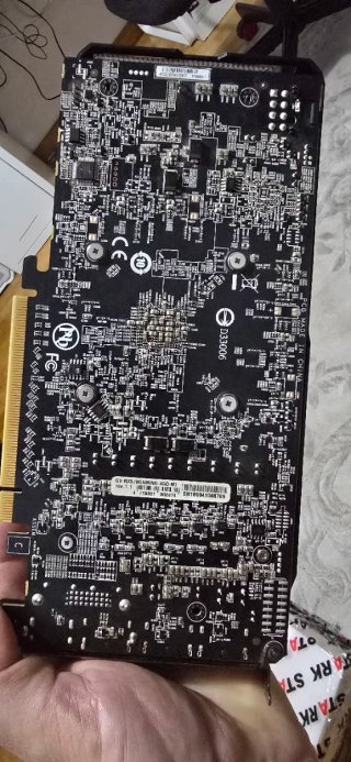 Gigabyte RX 570 Gaming 4GB (Averiada)