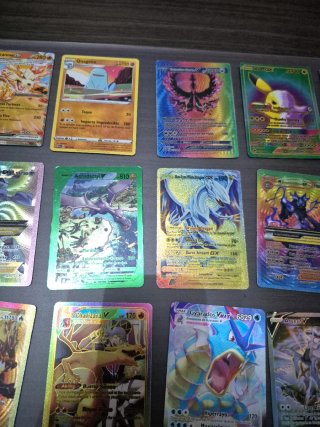 Lote Cartas Pokémon Falsas