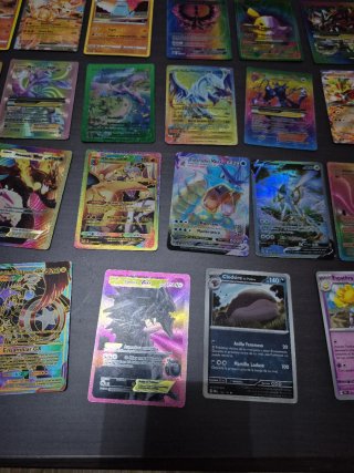 Lote Cartas Pokémon Falsas