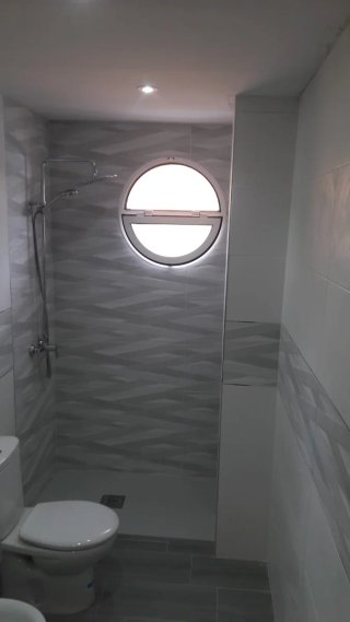 Reformas de baños y construcción