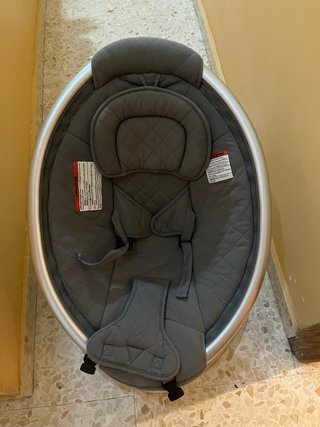 Mecedora eléctrica para bebés Hot Mom