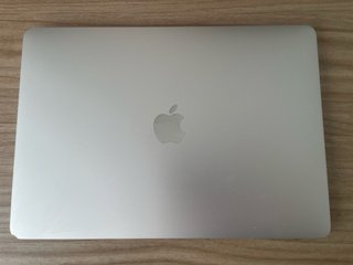 MacBook Pro 13 2018 i5 8GB 256GB