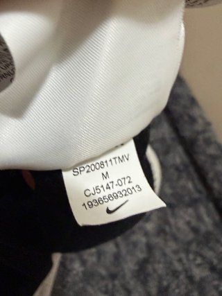 Chaqueta Nike Tech Fleece Gris y Blanca