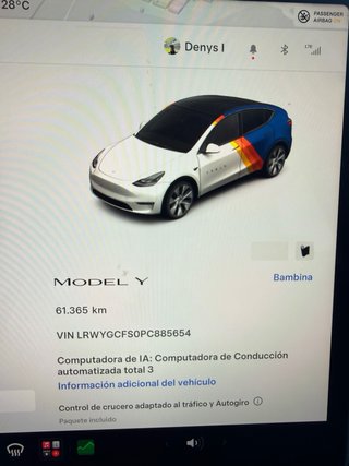 Tesla Model Y 2023