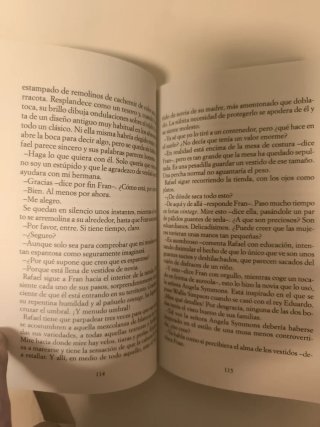 Los maravillosos vestidos de la señora Delaney....