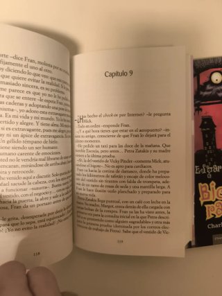 Los maravillosos vestidos de la señora Delaney....