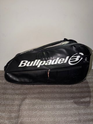 Paletero Bullpadel Elite Gemma Triay