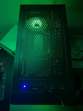 PC Gamer + Monitor 27'