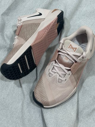 Nike Metcon 10 Beige/Rosa