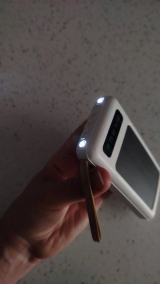 Batería Solar Portátil Multi-conexión