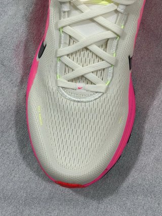 Nike Vomero 18 CM Zapatillas Running Mujer