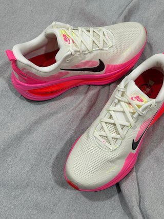 Nike Vomero 18 CM Zapatillas Running Mujer